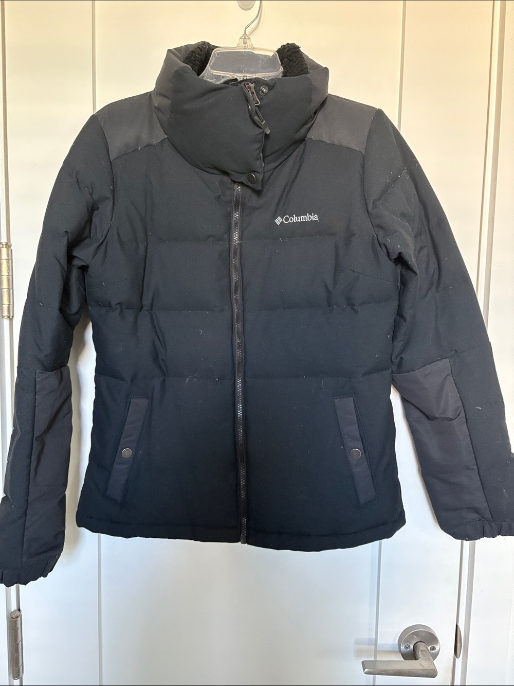 Columbia Black Quilted Puffer Jacket with Sherpa Collar
